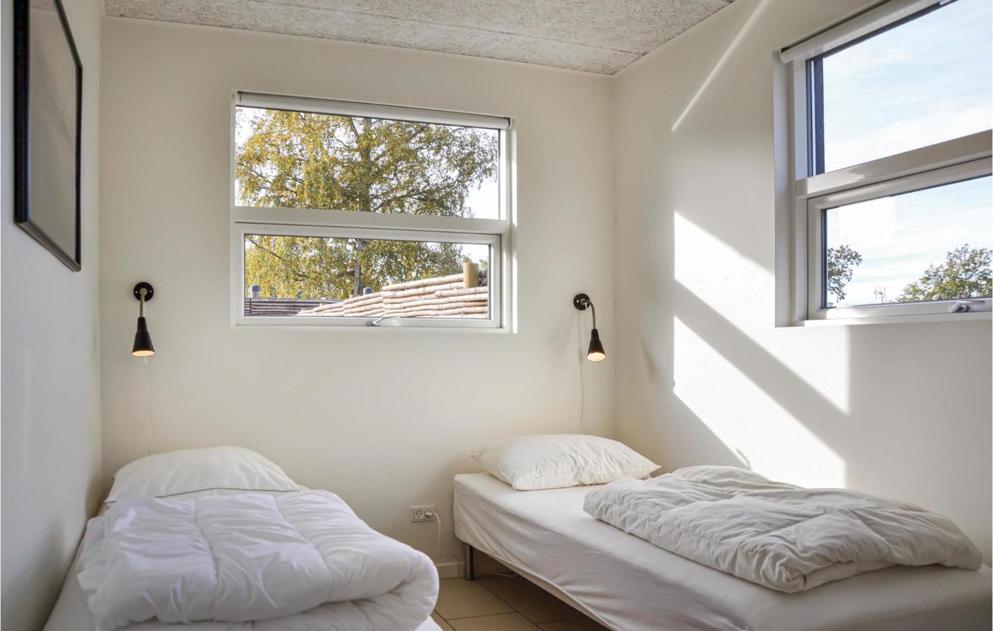 Stunning Home In Gilleleje With Sauna ภายนอก รูปภาพ